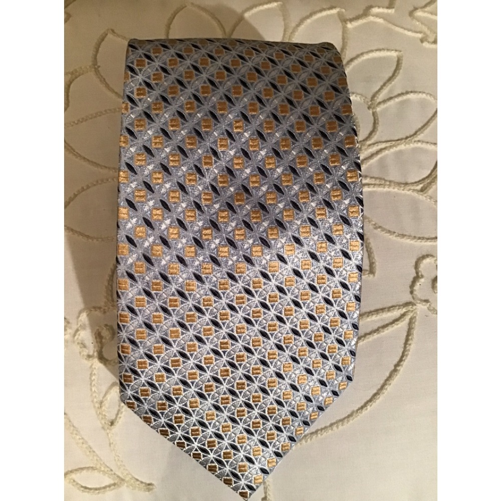 Men’s necktie made in Chattanooga Tn !